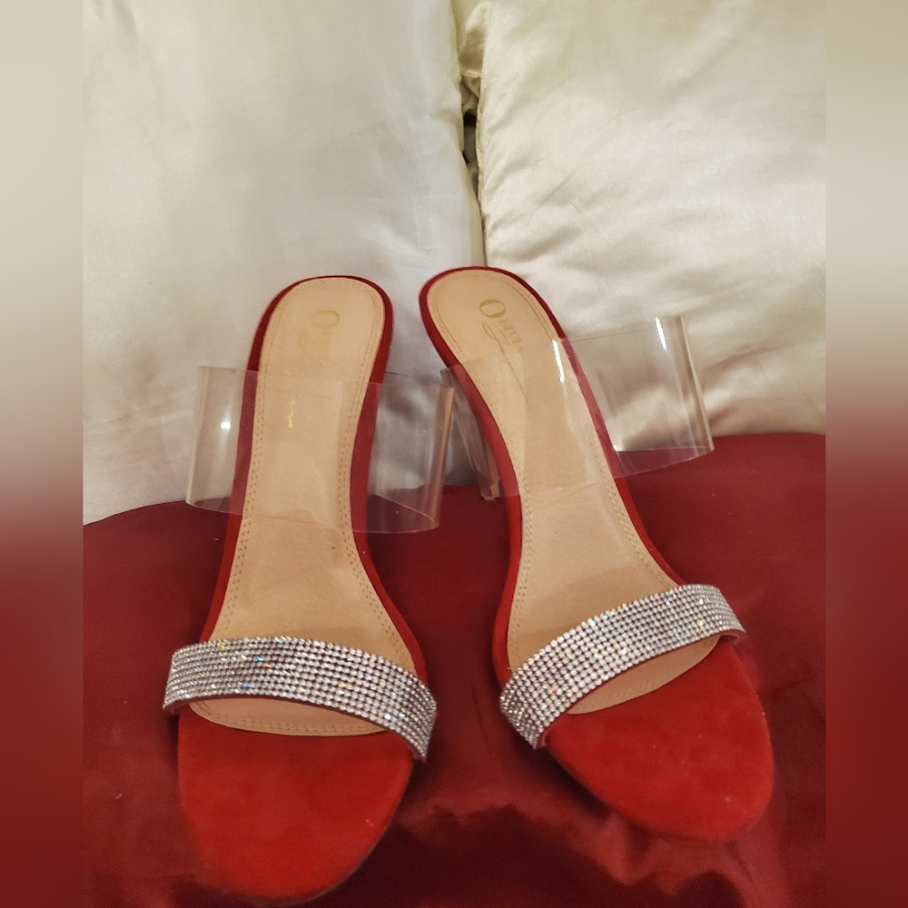 Olivia Furguson Clear & Bling Slide On Heel Stillettos 10 M